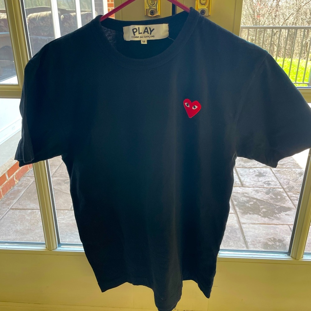 Commes de garçon Play t-shirt size Medium